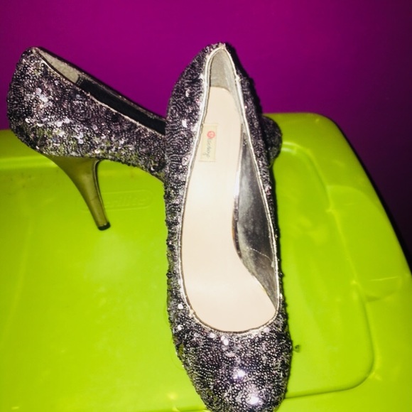 Glitter Glam Heels perfect for prom season!!!!! - Picture 4 of 4